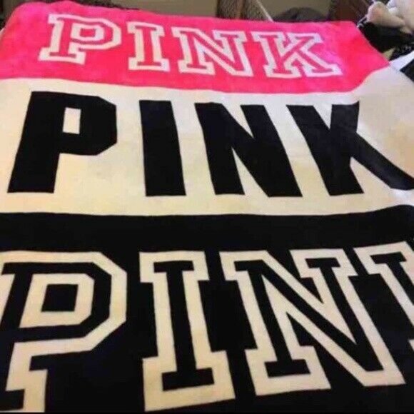 NEW Victoria's Secret PINK Friday Sherpa Blanket - Picture 2 of 2